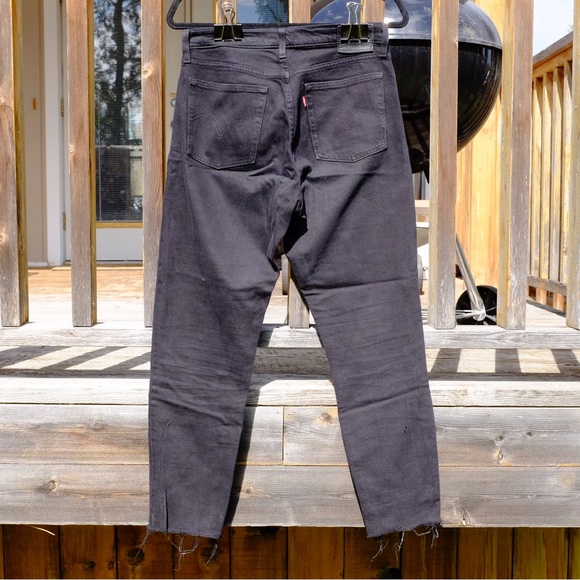 Levi’s Wedgie Jeans - Picture 4 of 5